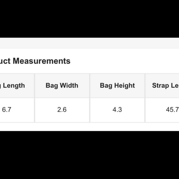 ✨️Mini White Quilted Gold Chain Crossbody Purse✨️ - Picture 4 of 12